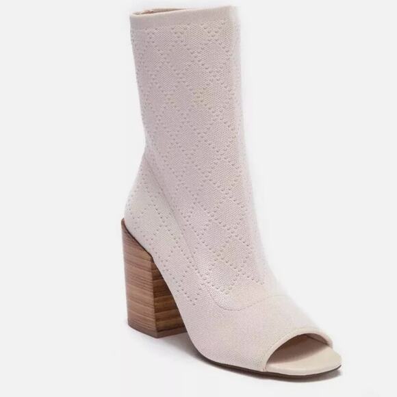KELSI DAGGER NWOB Macey Diamond Textured Stretch Knit Sock Peep Toe Bootie 7.5 - Picture 1 of 8